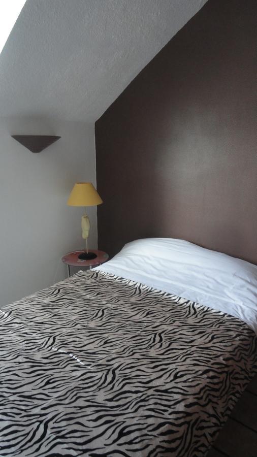 Le Quai 3 Hotel Châteaubriant Esterno foto