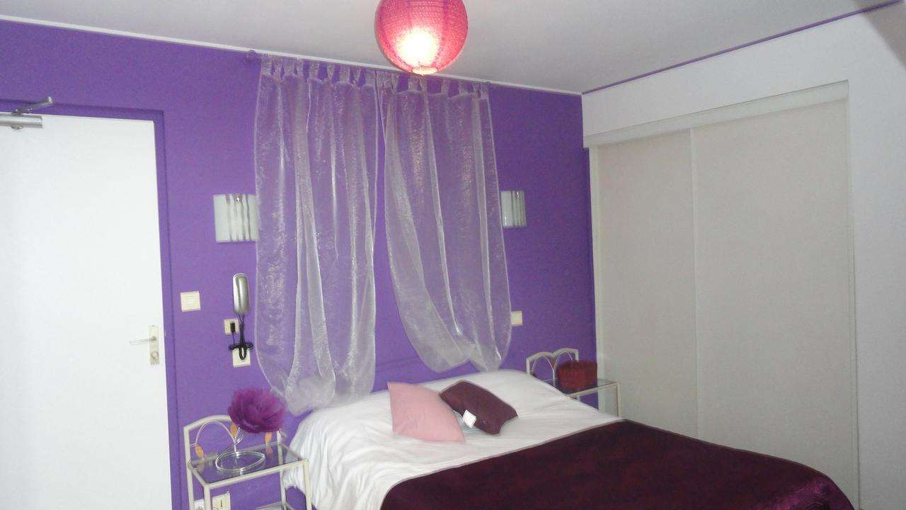 Le Quai 3 Hotel Châteaubriant Esterno foto