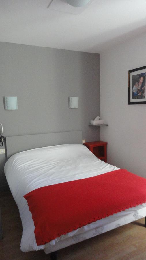 Le Quai 3 Hotel Châteaubriant Esterno foto